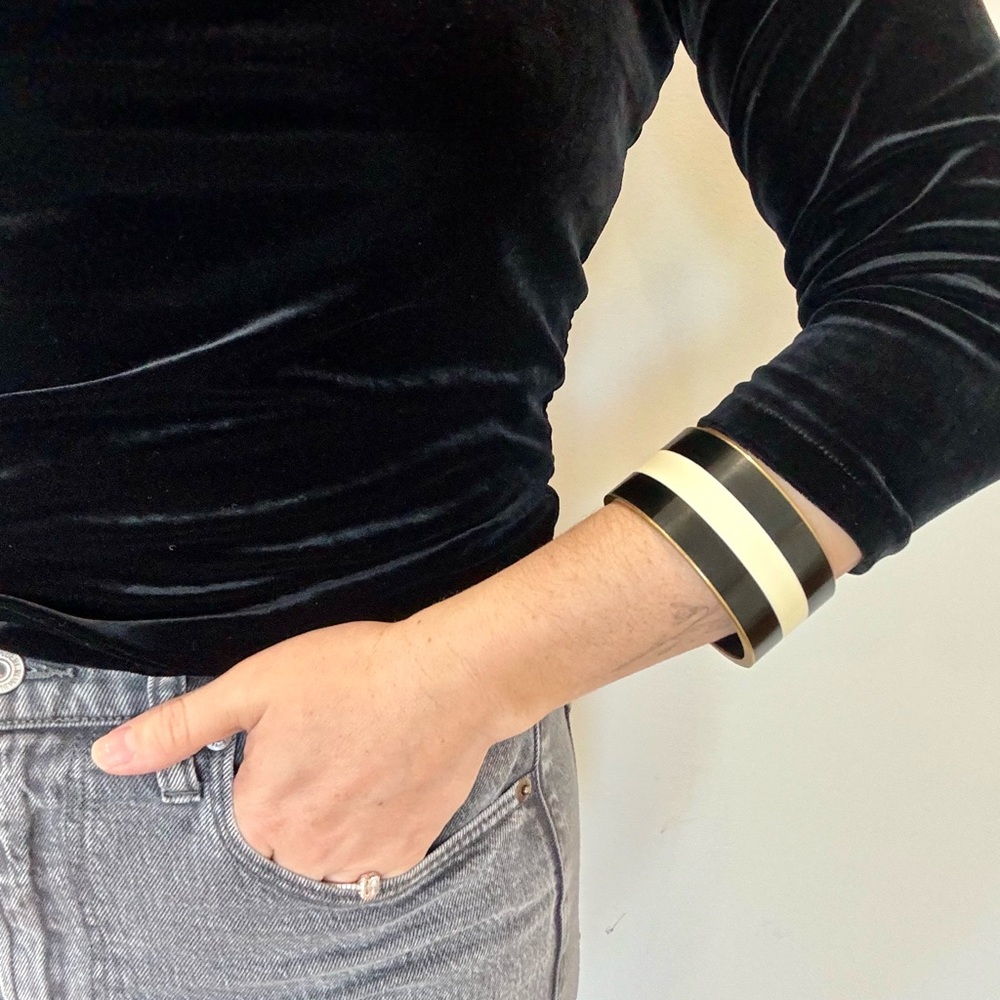 1970's Black and White Striped Bangle